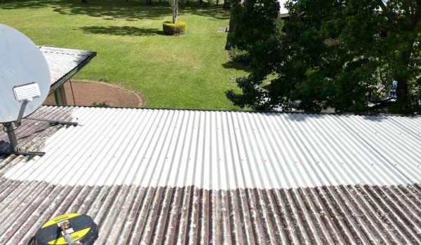 Amazing transformation - roof cleaning at Gunderman (before and after photos)